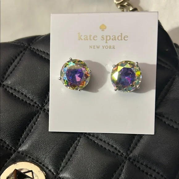 Kate Spade Lovers Bundle-Set of 3. Bag, Necklace and Earrings Great Cond - Picture 2 of 12
